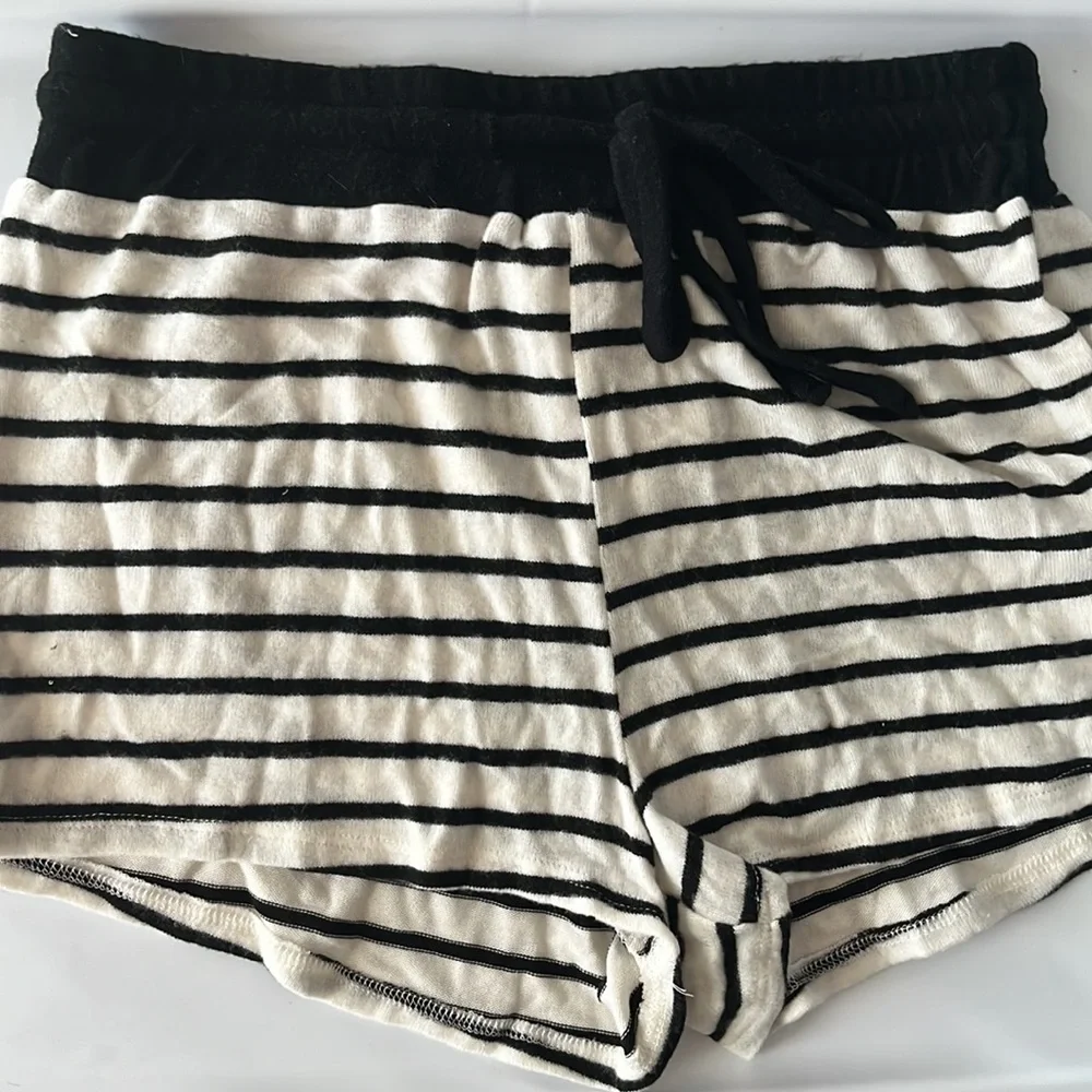 NWT ANTHROPOLOGIE Maronie Black & White Striped Casual Shorts